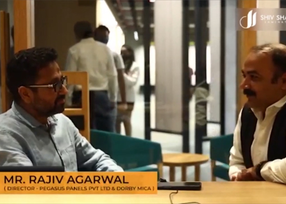 DMr. Rajiv Agarwal &  Ply Reporter Magazine Reporter Rajiv Parashar,as they discuss laminate galleries, designs and more..